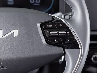 KIA NIRO 1.6 GDI HEV CONCEPT 5P