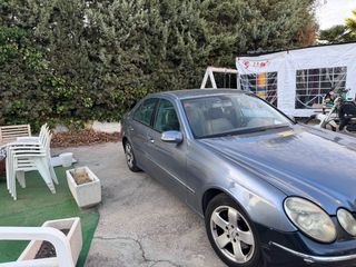Mercedes-Benz Clase E 2006