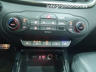 Kia Sorento 2.2 CRDi 147kW (200CV) Drive Auto 4x4