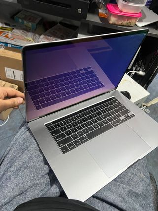 MacBook Pro 2019 512GB Casi Nuevo