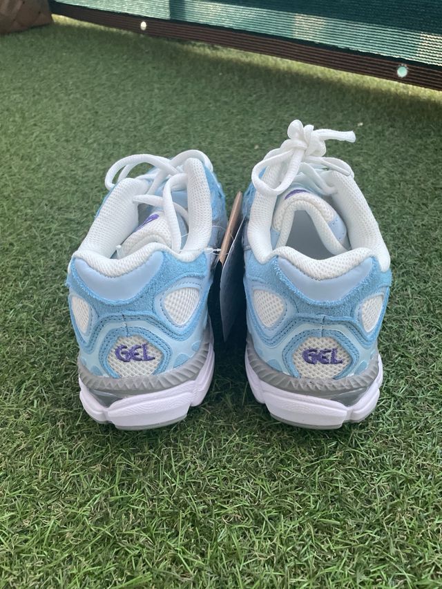 Zapatillas Asics Gel Azul y Blanco