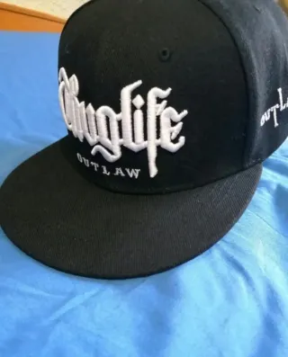 Gorra 2PAC THUG LIFE