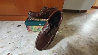 Zapatos de piel Nuper
