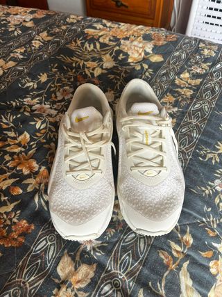 Nike Versair