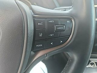 Lexus UX 2.0 250h Premium