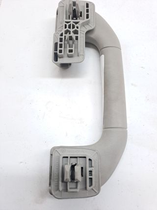 AGARRADEROS MERCEDES-BENZ CLASE C (W204) (2)