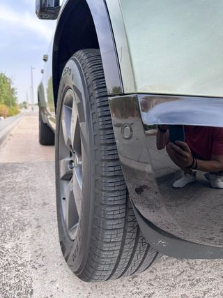 LAND_ROVER Defender 3.0 D200 SE 110 Auto 4WD MHEV