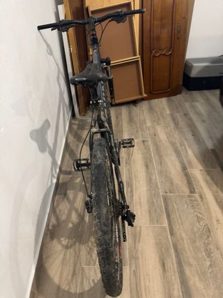 Bicicleta Btwin Rockrider 500