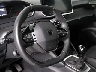 PEUGEOT 208 1.2 PURETECH 100CV ACTIVE