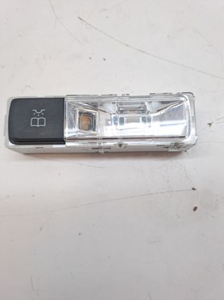 LUZ INTERIOR MERCEDES-BENZ CLASE A BERLINA (BM 177) (4)