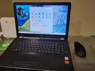 Portátil HP Core i5 con Gráfica, leer descripcion 