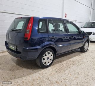 Ford Fusion 2003