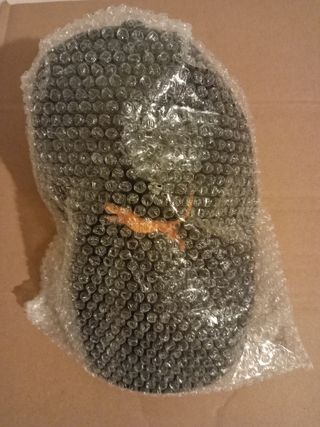 Cappello nero nuovo stemma ghepardo