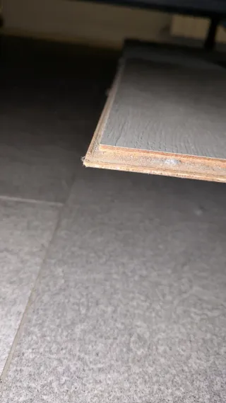 Parquet laminado gris