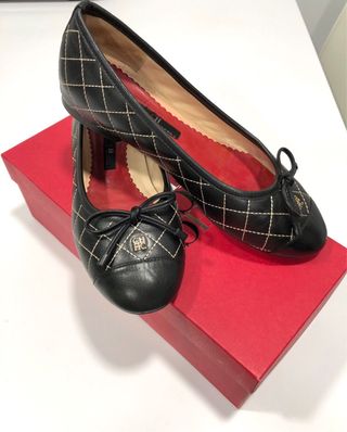 Manoletinas Carolina Herrera Negras