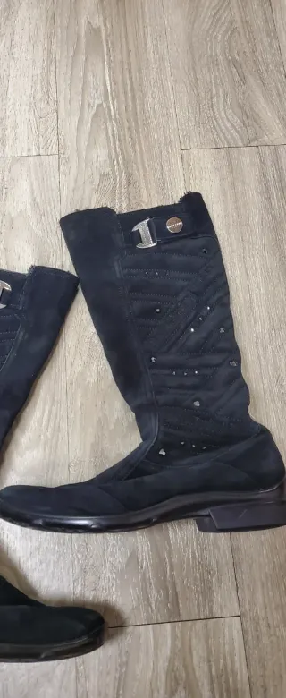 Botas altas piel serraje Baldini negras