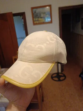 Gorra Gucci Beige original