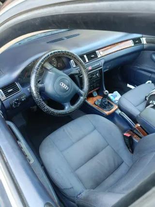 Audi A6 2000