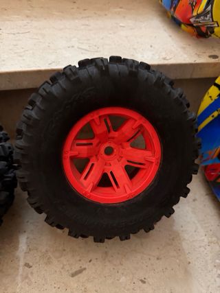 3 gomme Traxxas X-Maxx Sledgehammer
