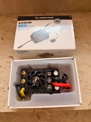 Hobbywing Ezrun Max5 330A ESC