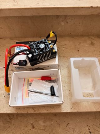 Hobbywing Ezrun Max5 330A ESC