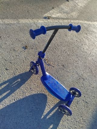 Patineta infantil Chico 3 ruedas azul