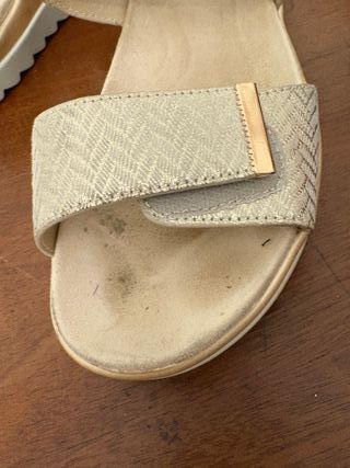 Sandalias número 37