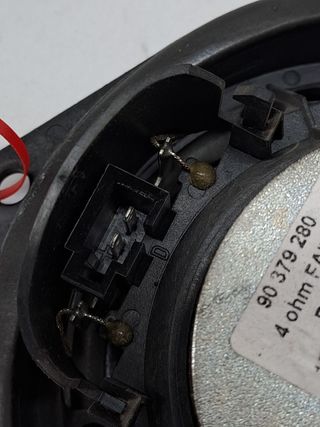 ALTAVOZ OPEL CORSA E (2)