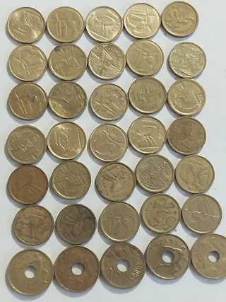 Lote 35 monedas 5 y 25 pesetas