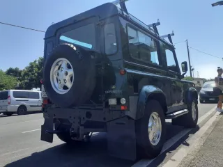 Land Rover Defender 2000