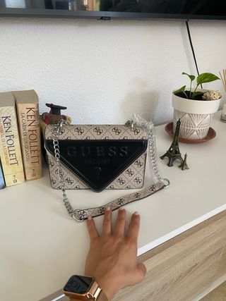 Bolso Guess Beige y Negro