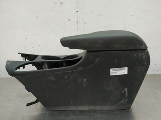 APOYABRAZOS CENTRAL MAZDA 3 BERLINA / SEDÁN (BM/B