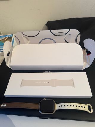 Apple watch SE beige