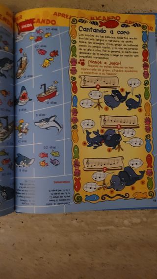 Libro El Mundo de los animales Disney Las ballenas