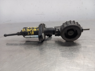 BOMBA EMBRAGUE OPEL ZAFIRA C TOURER B16DTH 555799