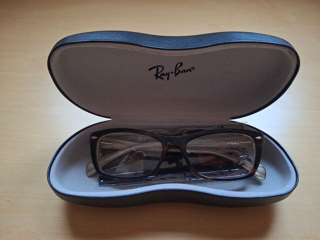 Gafas Ray-Ban Negras y Beige
