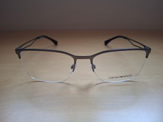 Gafas Emporio Armani Negras y Grises.

