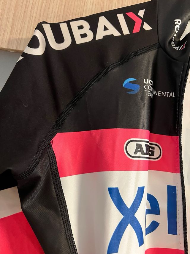 Mono ciclista Xelliss Roubaix