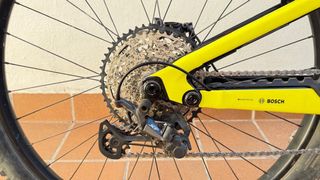 Bicicleta Eléctrica Cannondale Moterra Neo Carbon2
