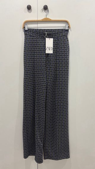 Pantalón de punto Zara