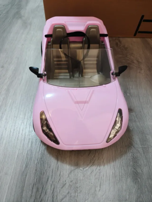 Coche rosa Barbie