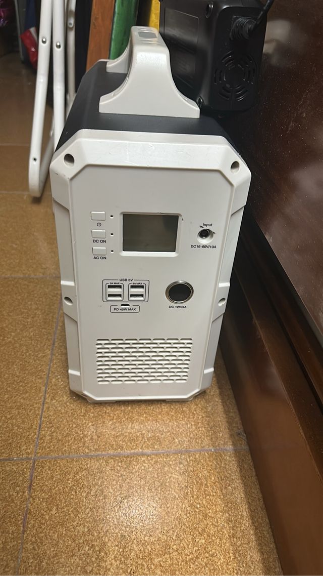 Estación de energía BLUETTI EB150