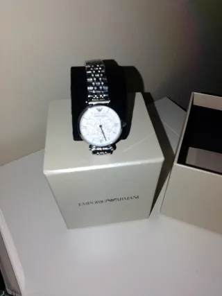 Reloj Emporio Armani Blanco y Plateado
