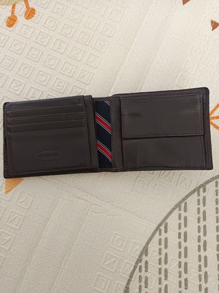 Cartera Tommy Hilfiger Piel Marrón