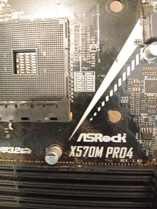 Placa Base ASRock X570M Pro4