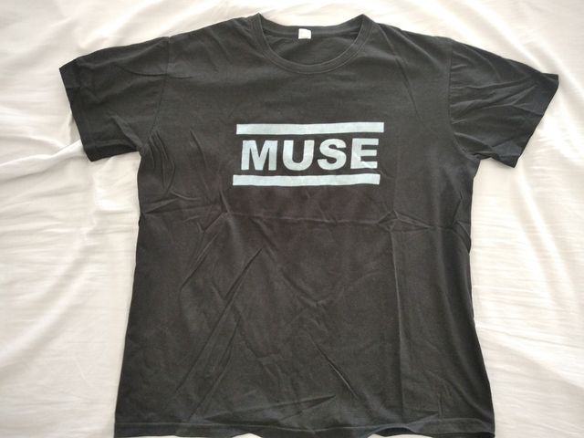 Camiseta Muse Negra