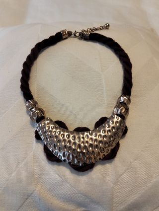 Collar Nuevo ! Adolfo Domínguez



