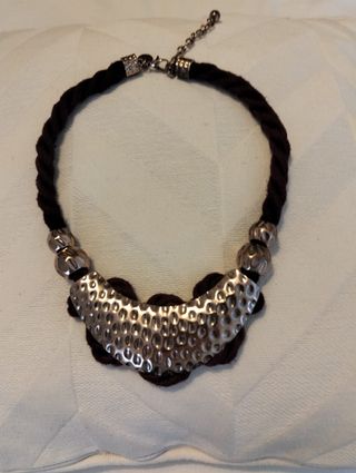 Collar Nuevo ! Adolfo Domínguez



