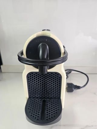 Cafetera Nespresso Delonghi Inissia Crema