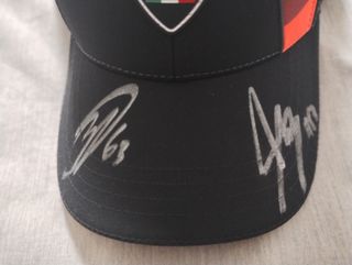 Cappellino Ducati Corse autografato Marquez Bagnai